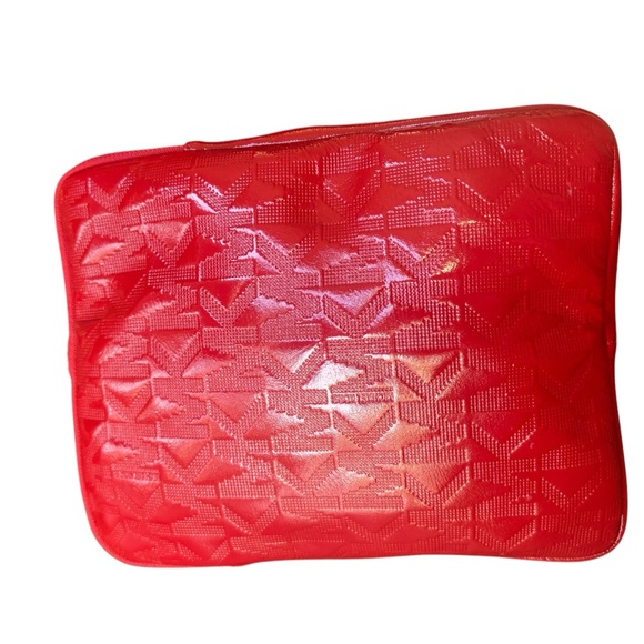 Michael Kors Red iPad Tablet Case. - Picture 6 of 6